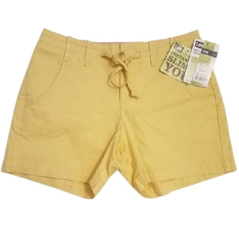 Lee Women's Shorts Size 4 Yellow NWT